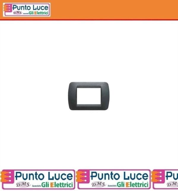 bticino-livinglight-l4803nn-placca-3-moduli-nikel-nero